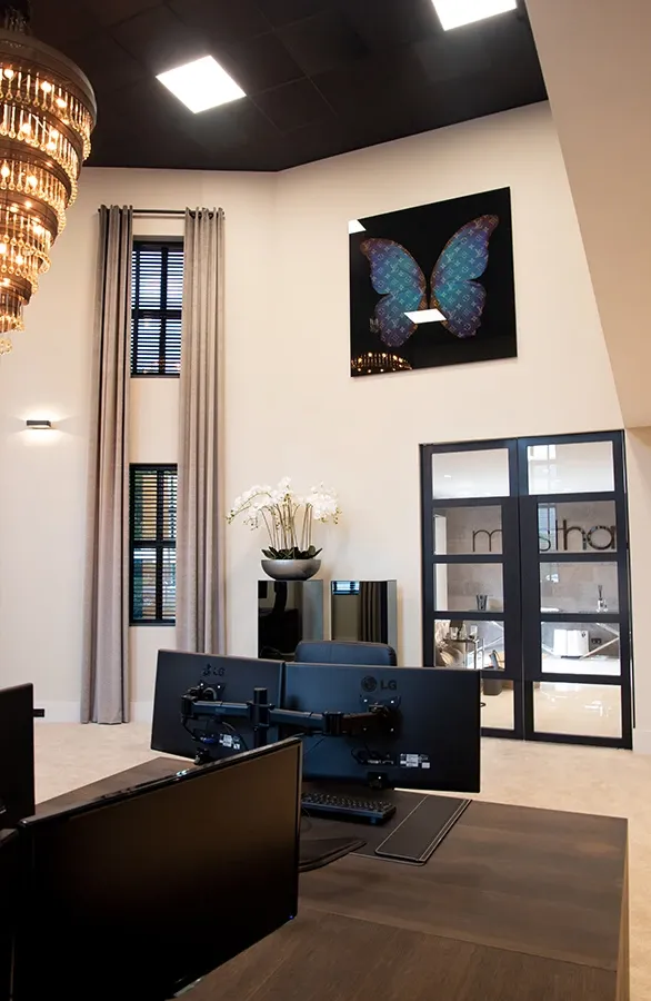 Hoofdkantoor Fashion Musthaves in Zeewolde